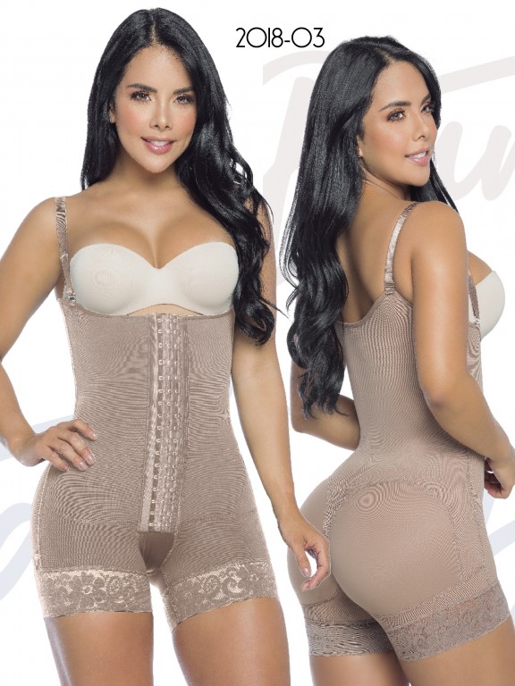 Butt lift body dhaper short-style, open bust, high back coverage whit adjustable straps. 3-hook rows to help reduce up to 3 sizes, and a siliconized lace on leg to prevent rolling - Ref. 311 -2018-3 COCOA